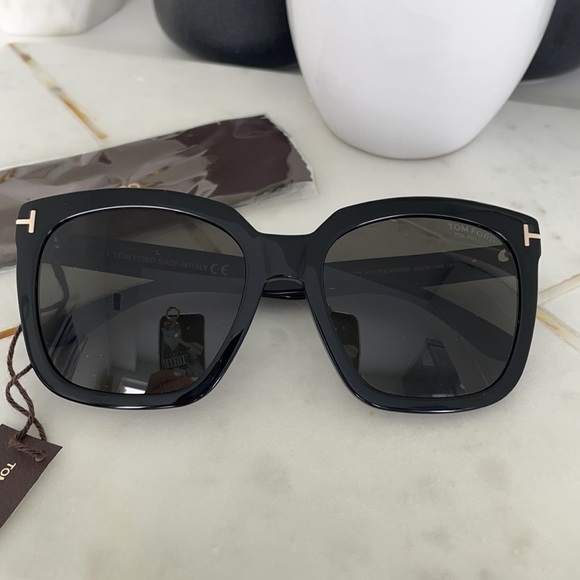 Tom Ford Sunglasses - Picture 7 of 8